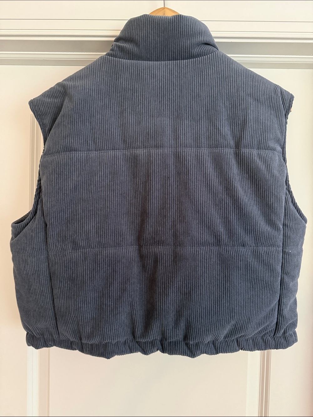 Thread & Supply Women’s Zipper Corduroy Puffer Vest - Dusty Blue M - Picture 4 of 4